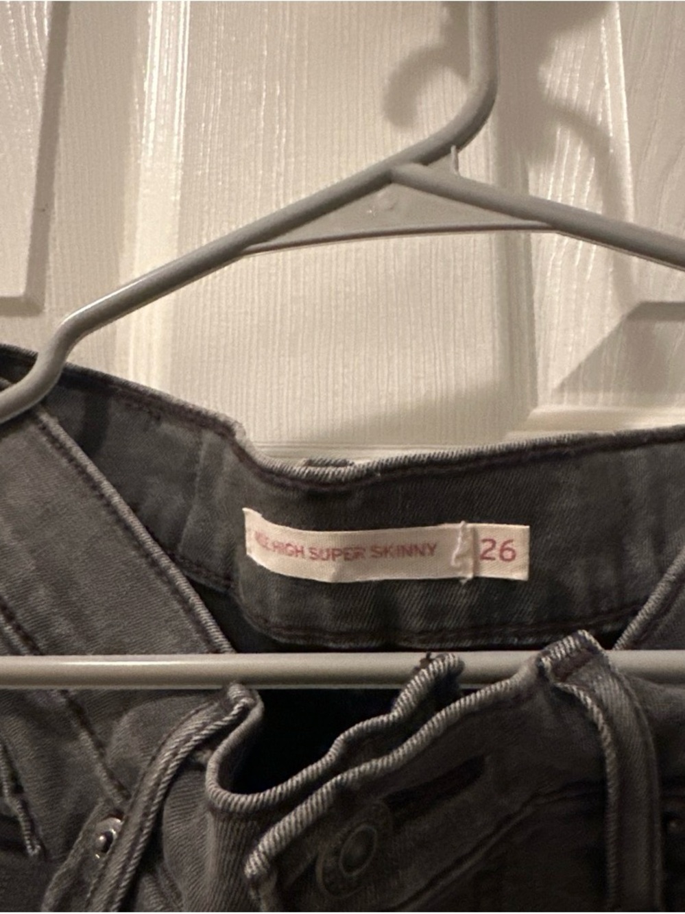 Levi's High Rise Super Skinny Jeans - Charcoal